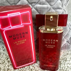 Este Lauder MODERN MUSE LE ROUGE GLOSS parfum